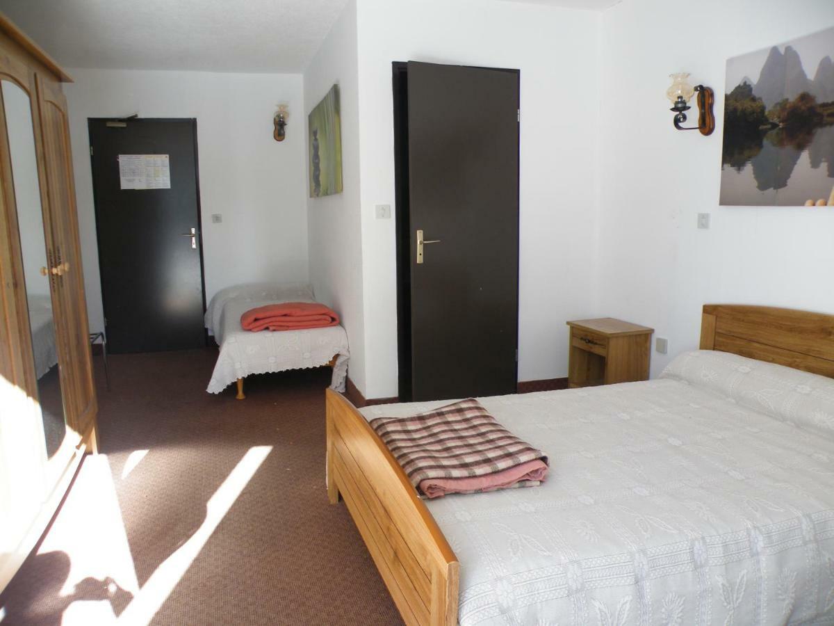 Mas Du Colombier Bed & Breakfast Saint-Andre-les-Alpes Bagian luar foto